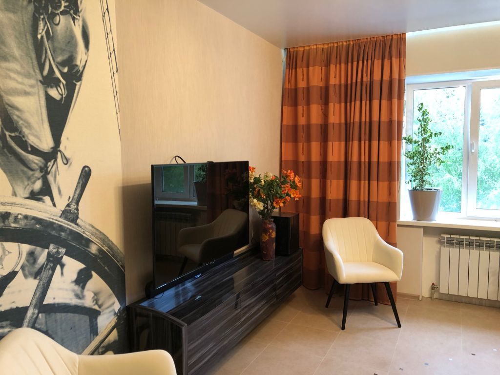 Продажа 3-комнатной квартиры, Саратов, Нагорный 5-й проезд,  28к5