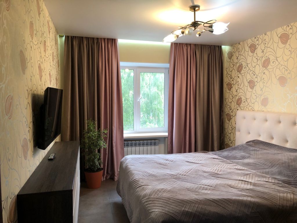 Продажа 3-комнатной квартиры, Саратов, Нагорный 5-й проезд,  28к5