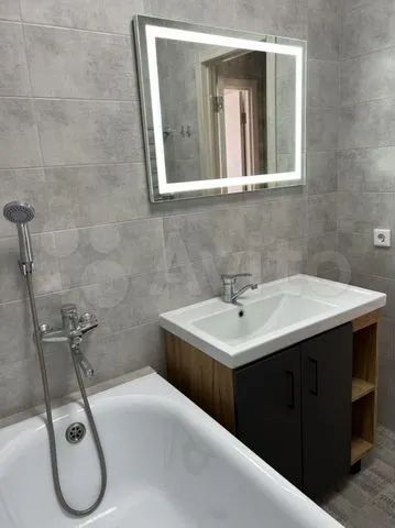 Продажа 2-комнатной квартиры, Ставрополь, Тухачевского ул,  30/8