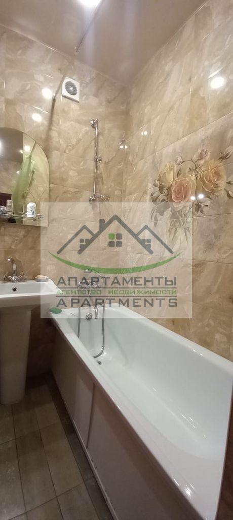 Продажа 2-комнатной квартиры, Кисловодск, Ге Ксении ул,  24