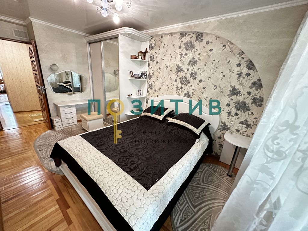 Продажа 2-комнатной квартиры, Пятигорск, Адмиральского ул,  31