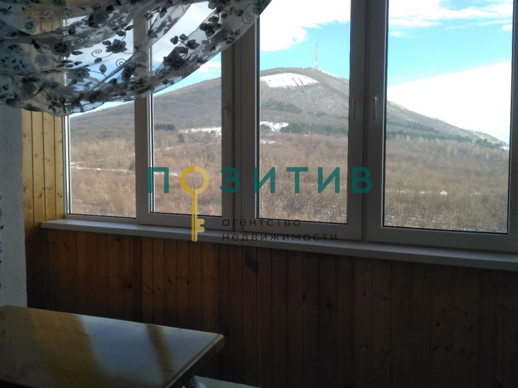 Продажа 2-комнатной квартиры, Пятигорск, Калинина пр-кт,  5а