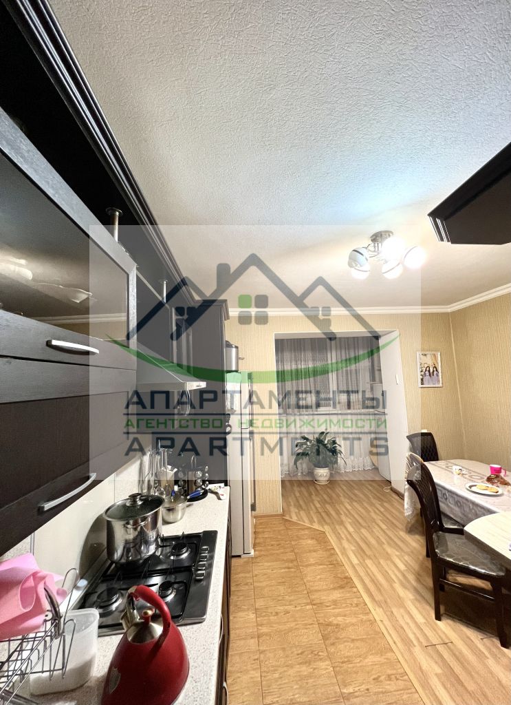 Продажа 3-комнатной квартиры, Пятигорск, Оранжерейная ул,  21