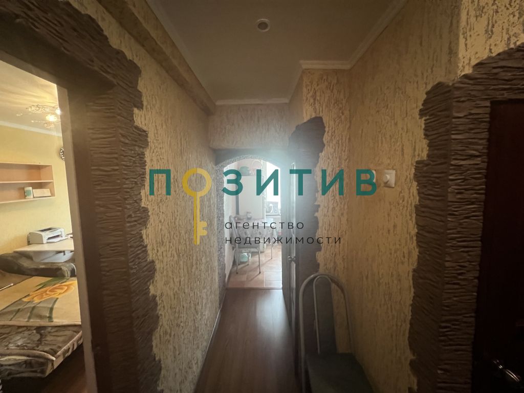 Продажа 1-комнатной квартиры, Пятигорск, Калинина пр-кт,  42б