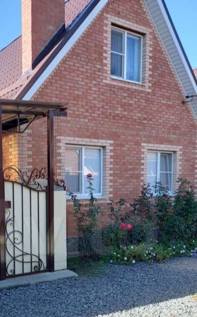 Продажа дома, 105м <sup>2</sup>, 2 сот., Батайск, Сальская ул