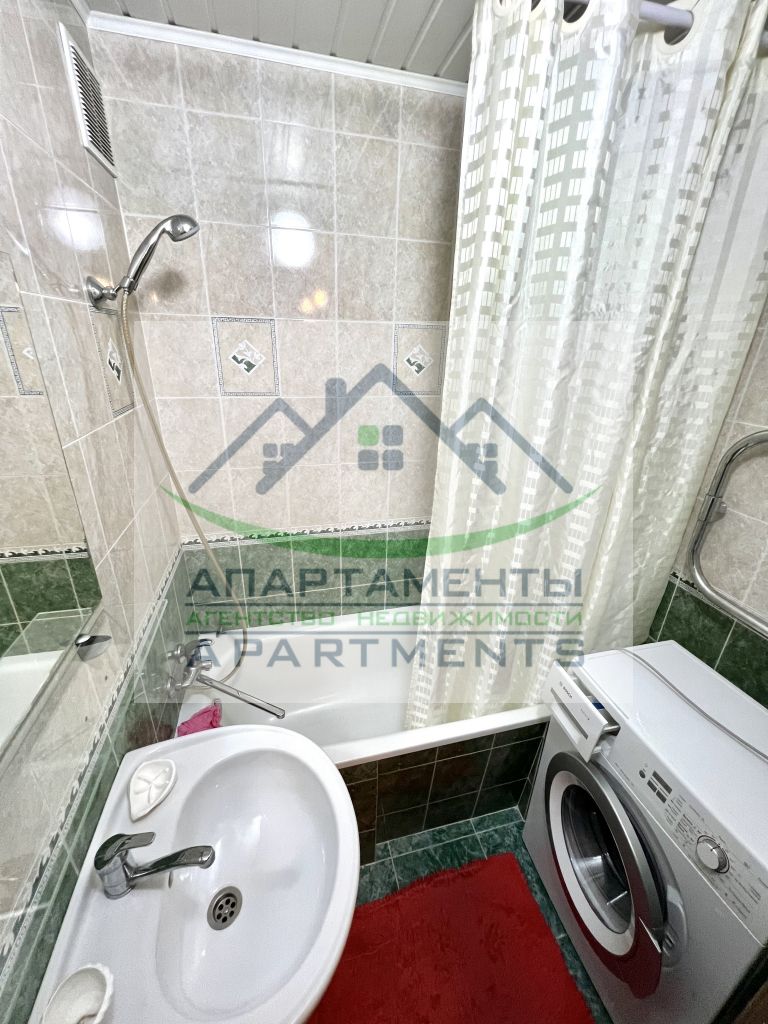 Продажа 2-комнатной квартиры, Иноземцево, Гагарина ,  2Б