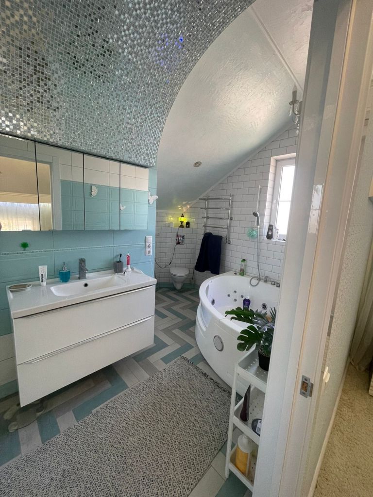 Продажа дома, 140м <sup>2</sup>, 3 сот., Батайск, Центральная ул