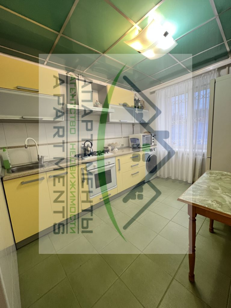 Продажа 3-комнатной квартиры, Пятигорск, Адмиральского ул,  57