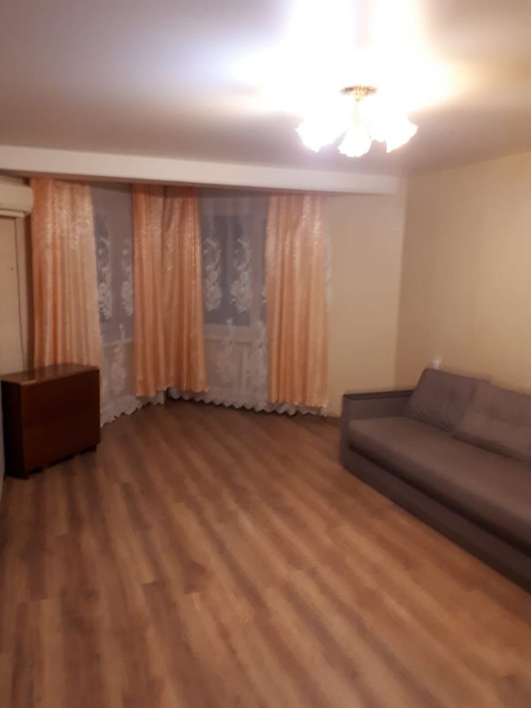 Аренда 1-комнатной квартиры, Батайск, Воровского ул,  63