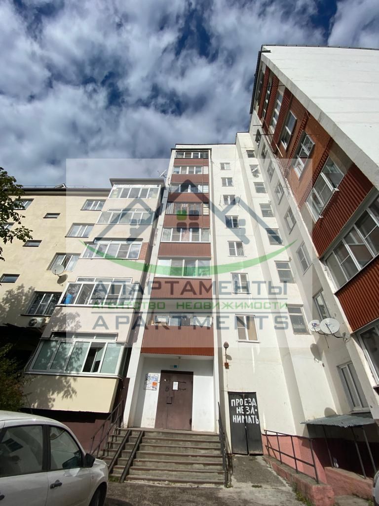 Продажа 3-комнатной квартиры, Ессентуки, Новопятигорская ул,  4