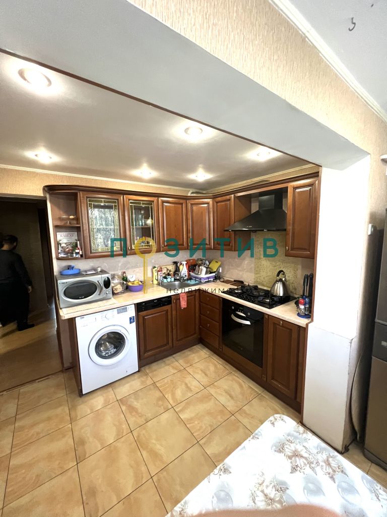 Продажа 4-комнатной квартиры, Пятигорск, Бутырина ул,  1