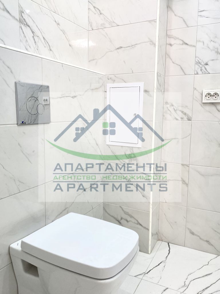 Продажа 2-комнатной квартиры, Пятигорск, Калинина пр-кт,  160