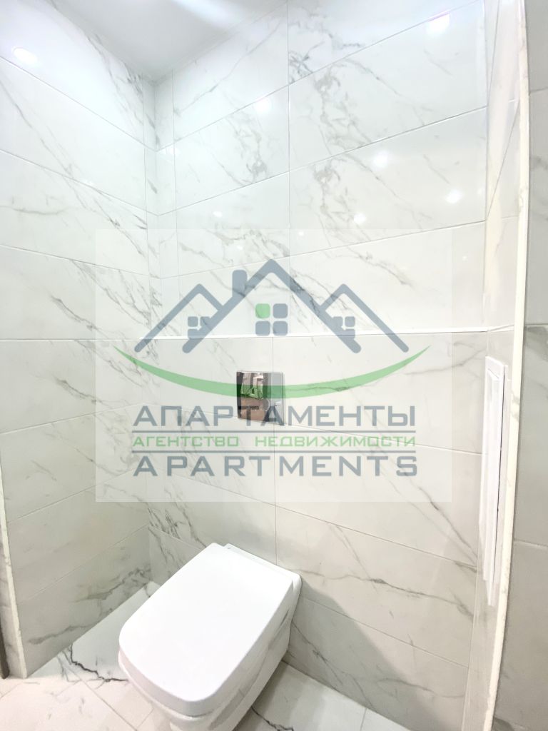 Продажа 2-комнатной квартиры, Пятигорск, Калинина пр-кт,  160