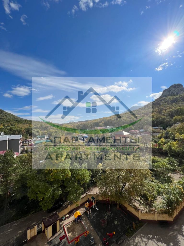 Продажа 3-комнатной квартиры, Железноводск, Ленина ул,  74