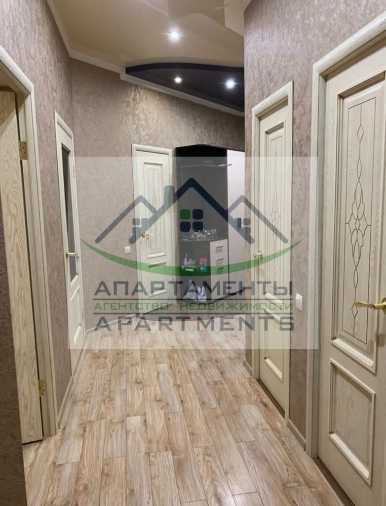 Продажа 3-комнатной квартиры, Ессентуки, Защитников Отечества ул,  20