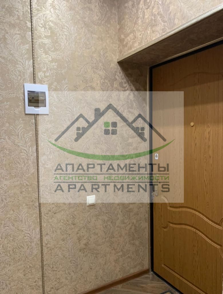 Продажа 3-комнатной квартиры, Ессентуки, Защитников Отечества ул,  20