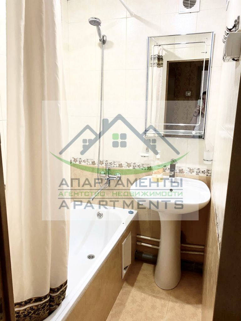 Продажа 3-комнатной квартиры, Пятигорск, 40 лет Октября пр-кт,  30