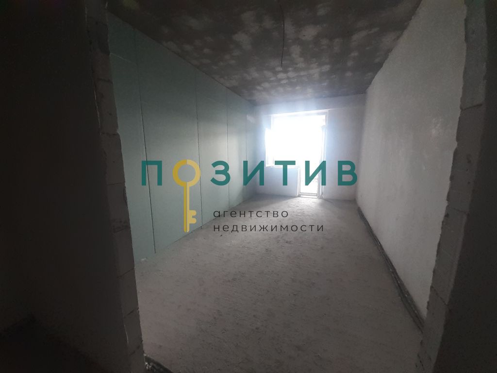 Продажа 2-комнатной квартиры, Пятигорск, Адмиральского ул,  1а