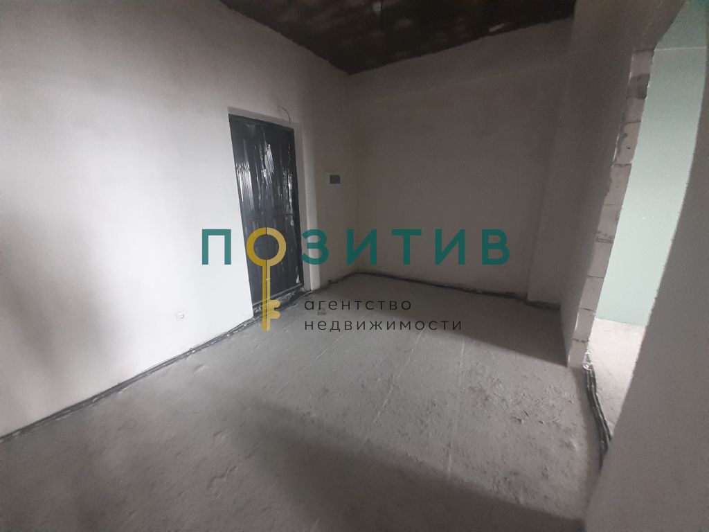 Продажа 2-комнатной квартиры, Пятигорск, Адмиральского ул,  1а