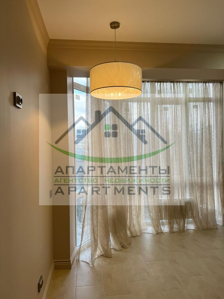 Продажа 2-комнатной квартиры, Пятигорск, Адмиральского ул,  1а