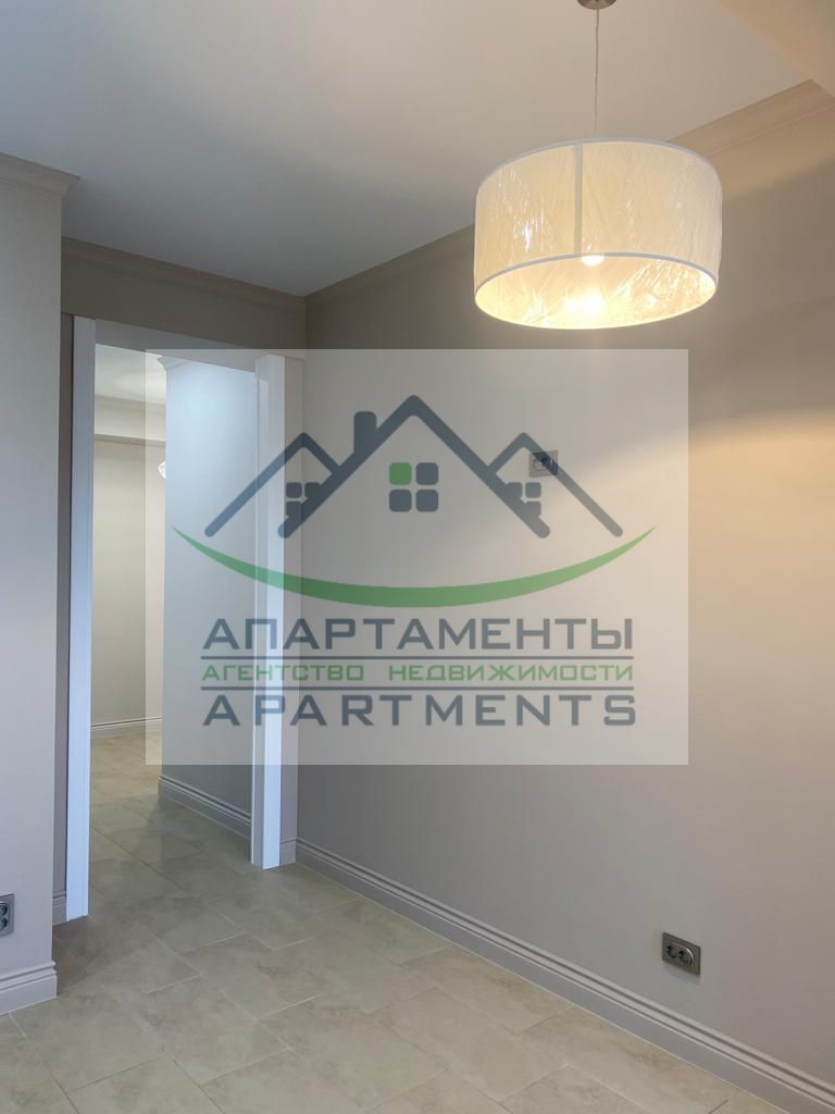 Продажа 2-комнатной квартиры, Пятигорск, Адмиральского ул,  1а