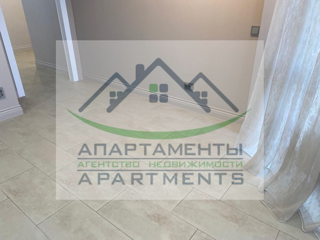 Продажа 2-комнатной квартиры, Пятигорск, Адмиральского ул,  1а