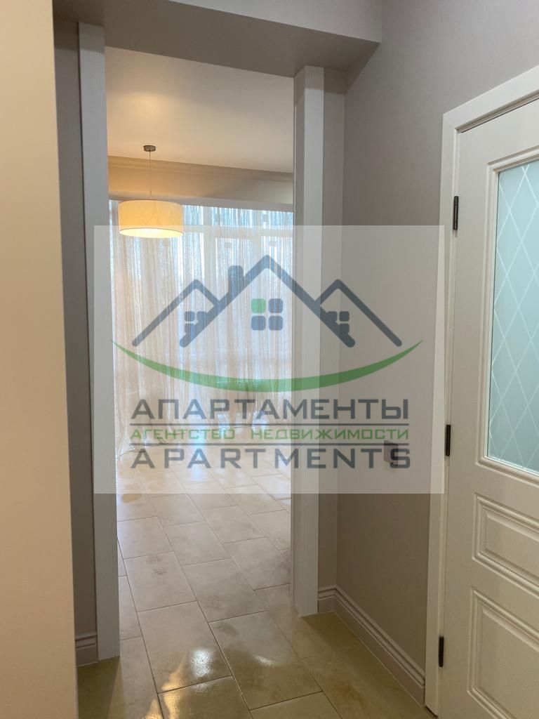 Продажа 2-комнатной квартиры, Пятигорск, Адмиральского ул,  1а