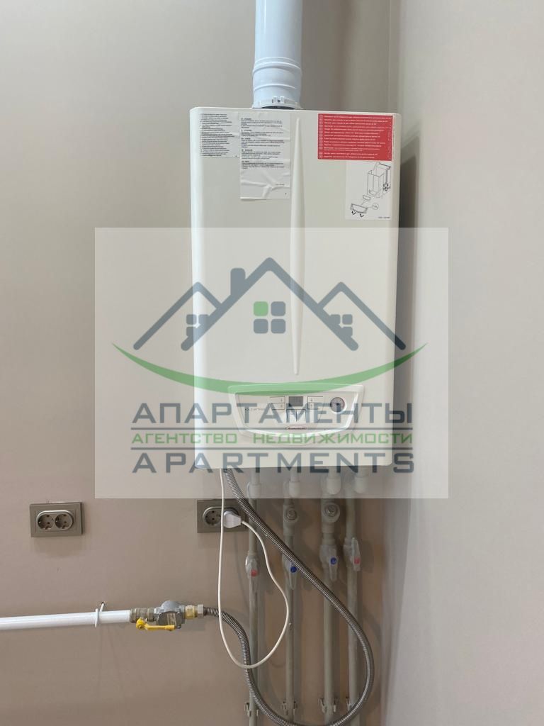 Продажа 2-комнатной квартиры, Пятигорск, Адмиральского ул,  1а