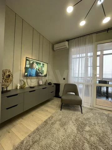 Продажа 1-комнатной квартиры, Ставрополь, Доваторцев ул,  82/2