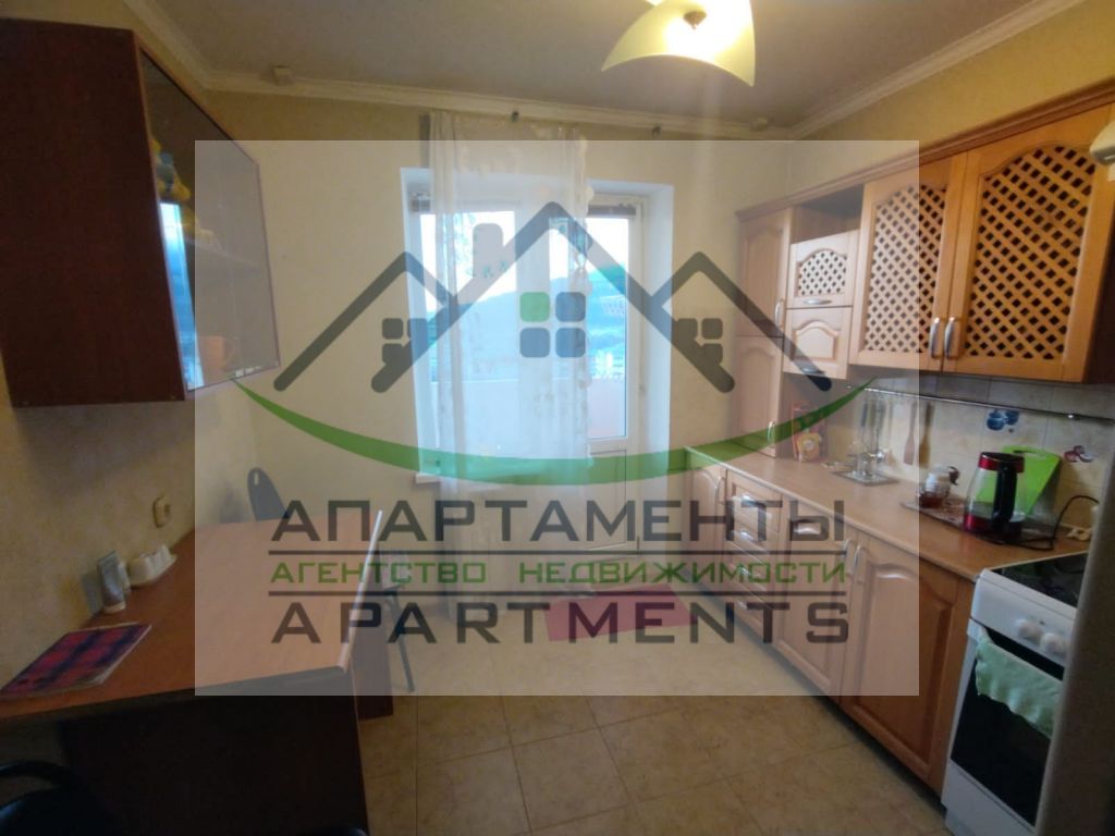 Продажа 3-комнатной квартиры, Кисловодск, Победы пр-кт,  147