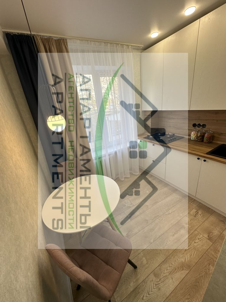 Продажа 2-комнатной квартиры, Пятигорск, Аллея Строителей ул,  8