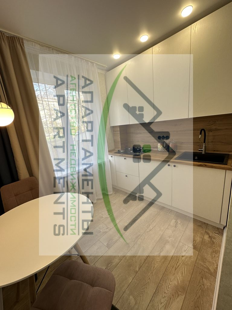 Продажа 2-комнатной квартиры, Пятигорск, Аллея Строителей ул,  8