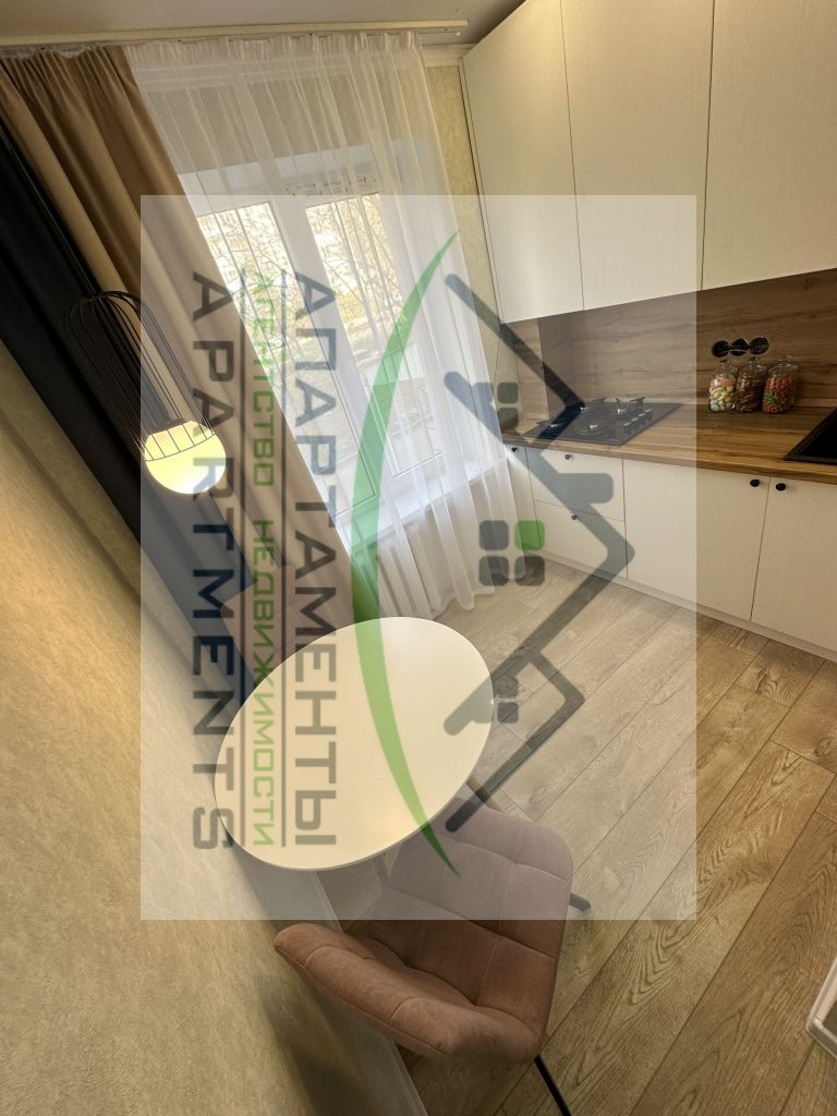 Продажа 2-комнатной квартиры, Пятигорск, Аллея Строителей ул,  8