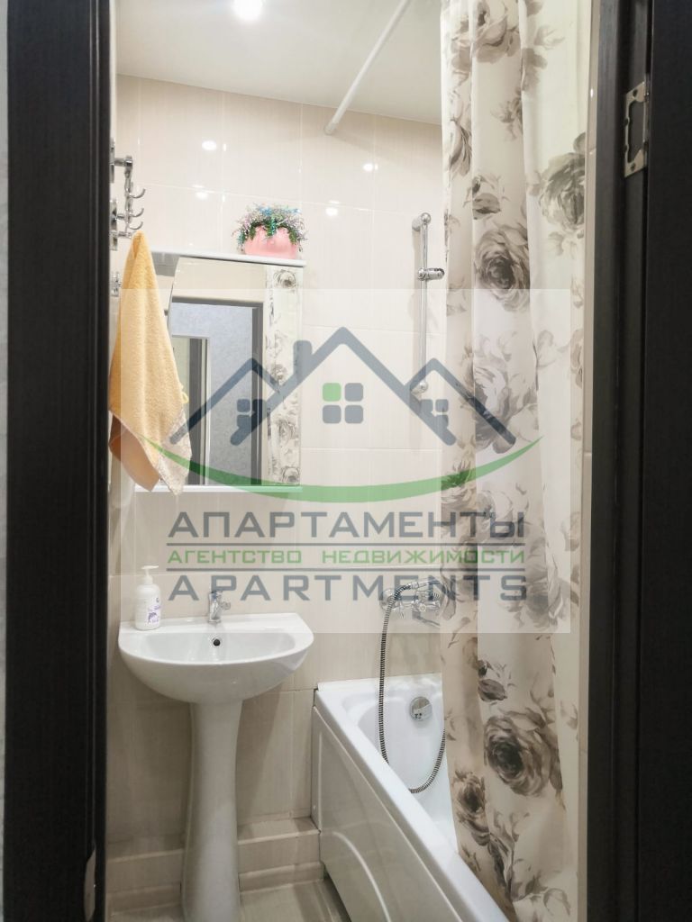 Продажа 2-комнатной квартиры, Кисловодск, Победы пр-кт,  159