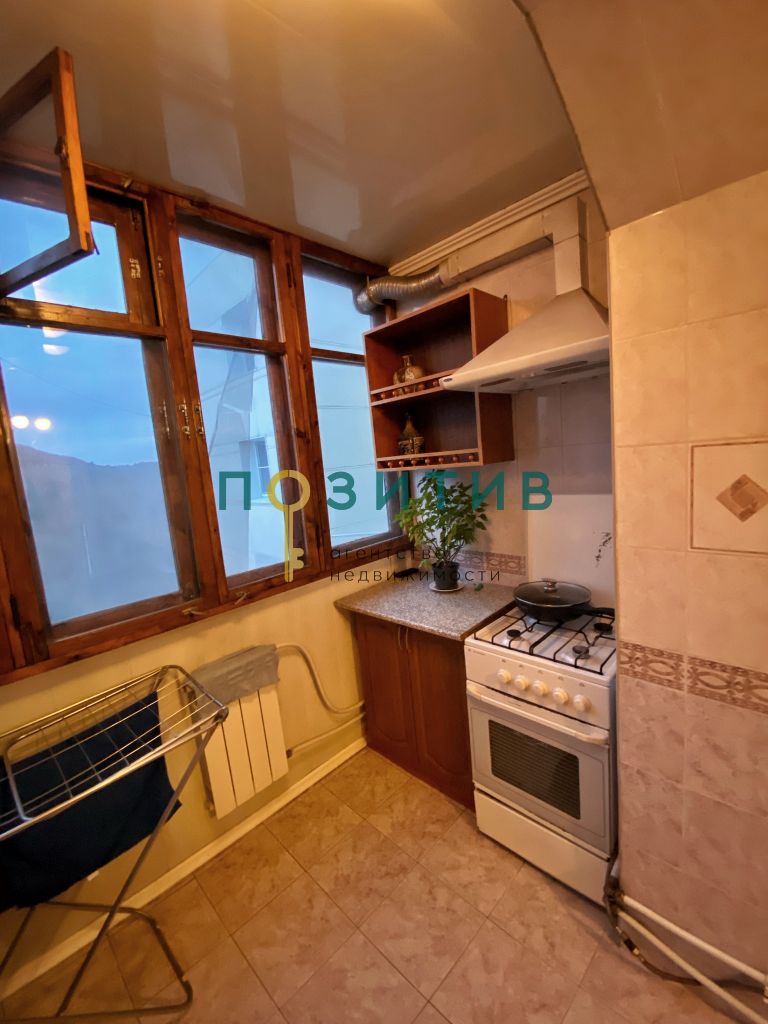 Продажа 1-комнатной квартиры, Пятигорск, Калинина пр-кт,  2к1