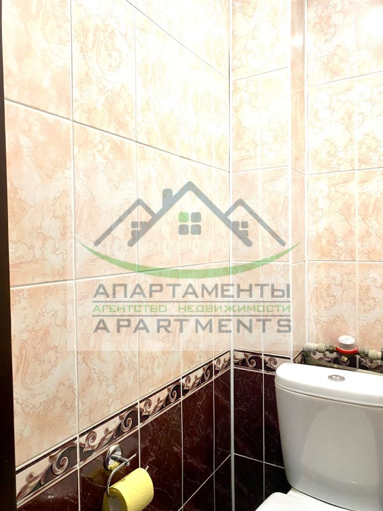 Продажа 2-комнатной квартиры, Кисловодск, Победы пр-кт,  83