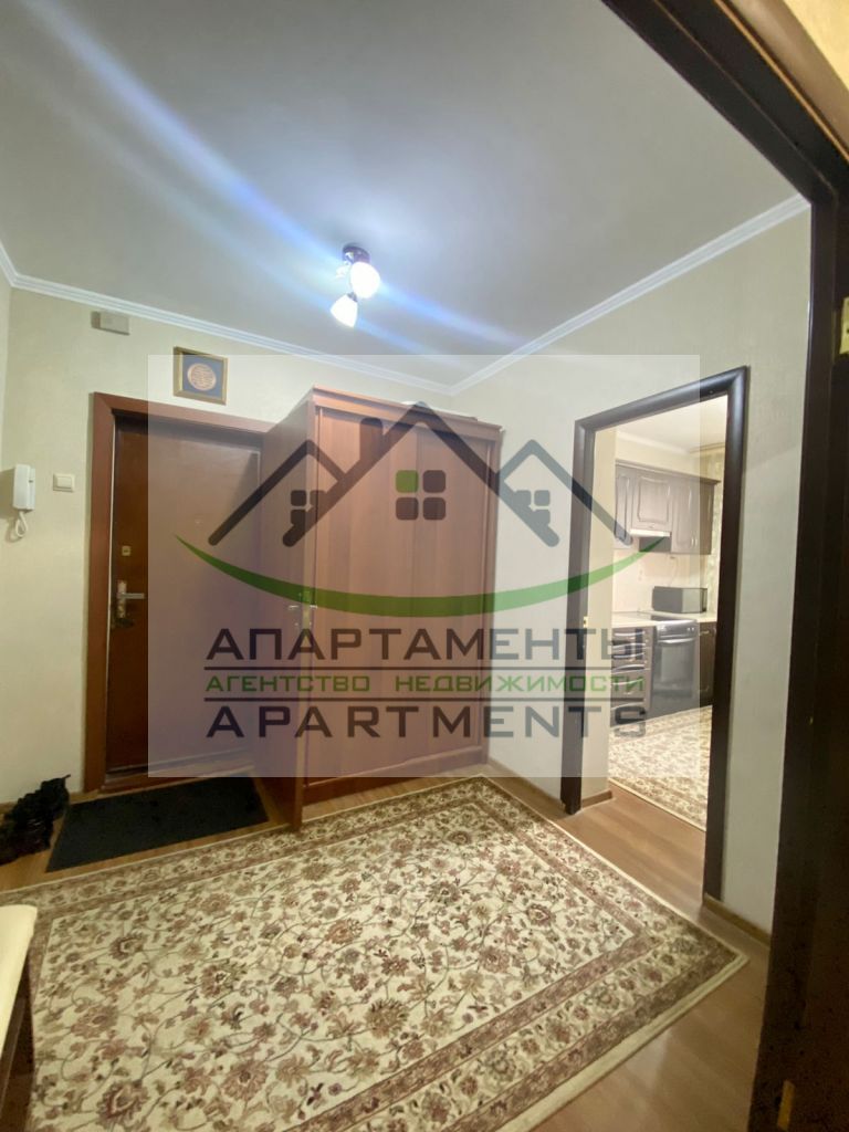 Продажа 2-комнатной квартиры, Кисловодск, Победы пр-кт,  83