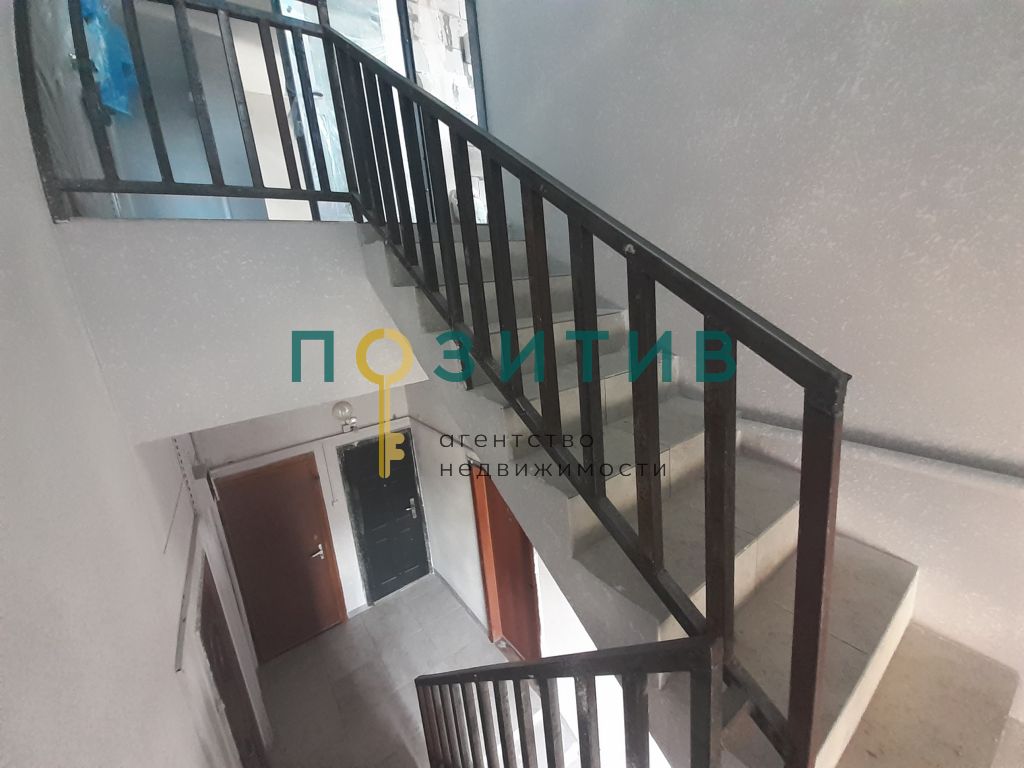 Продажа 3-комнатной квартиры, Пятигорск, Калинина пр-кт,  27к3