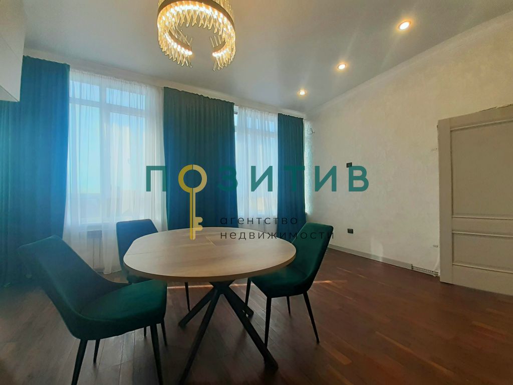 Продажа 3-комнатной квартиры, Пятигорск, Калинина пр-кт,  27к3