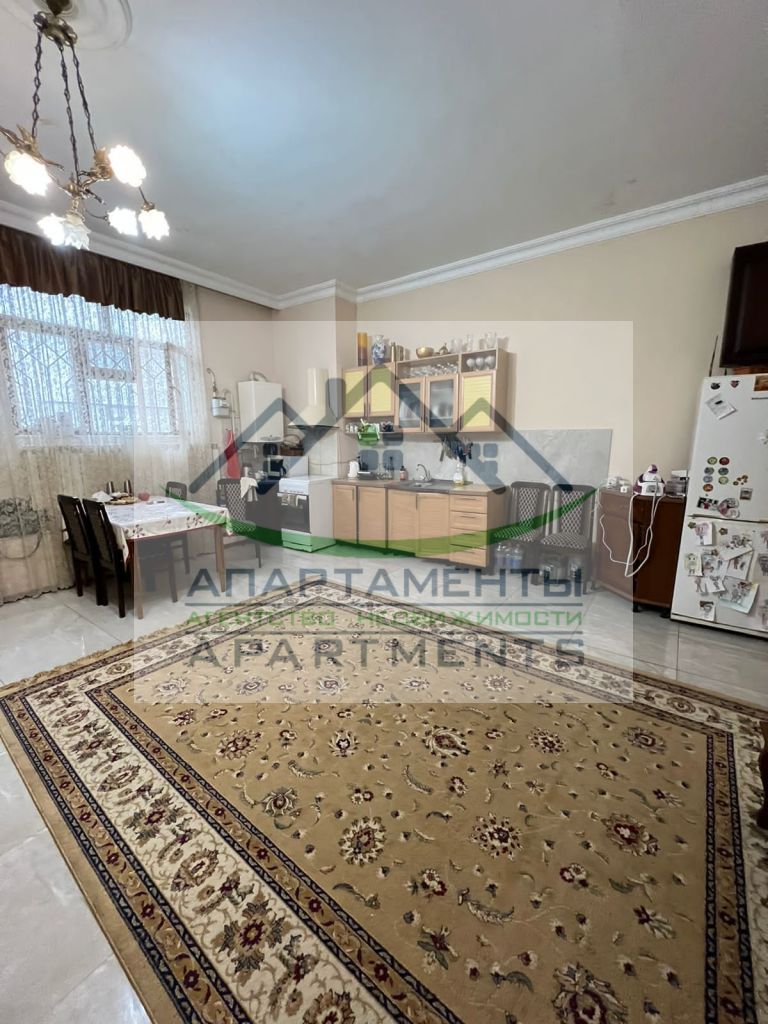 Продажа 2-комнатной квартиры, Ессентуки, Пятигорская ул,  116