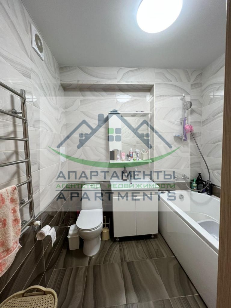 Продажа 2-комнатной квартиры, Ессентуки, Просторная ул,  17к4