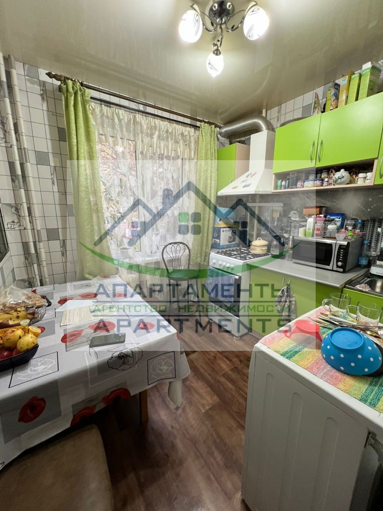 Продажа 2-комнатной квартиры, Ессентуки, Октябрьская ул,  428