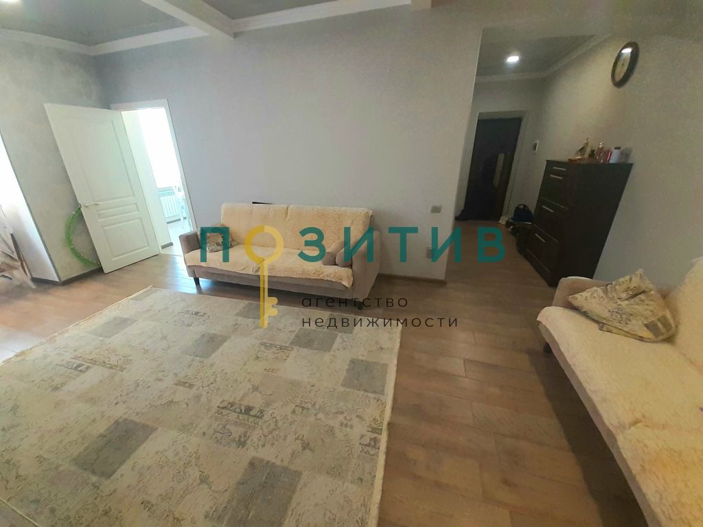 Продажа 4-комнатной квартиры, Пятигорск, Кипарисовая ул,  2к1