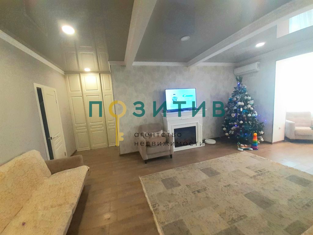 Продажа 4-комнатной квартиры, Пятигорск, Кипарисовая ул,  2к1