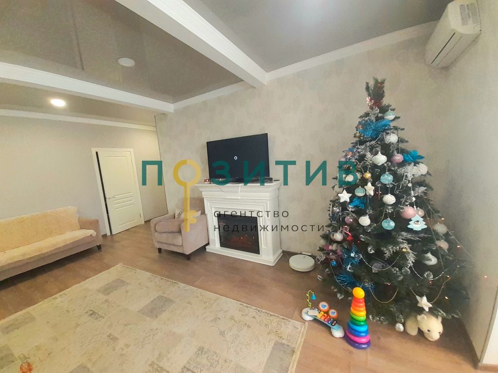 Продажа 4-комнатной квартиры, Пятигорск, Кипарисовая ул,  2к1