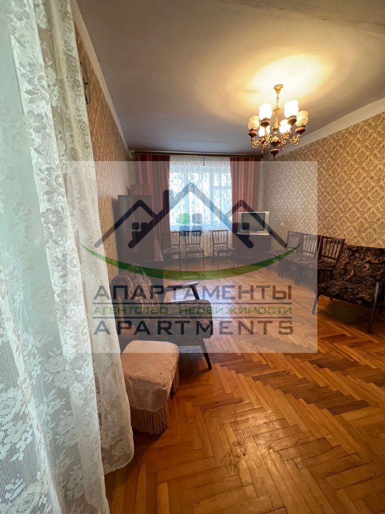 Продажа 3-комнатной квартиры, Ессентуки, Октябрьская ул,  456