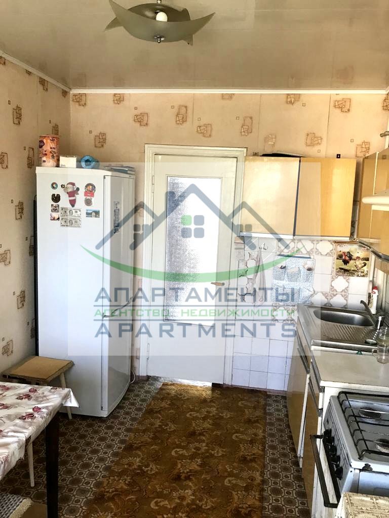 Продажа 3-комнатной квартиры, Нежинский, Нежинский ,  57