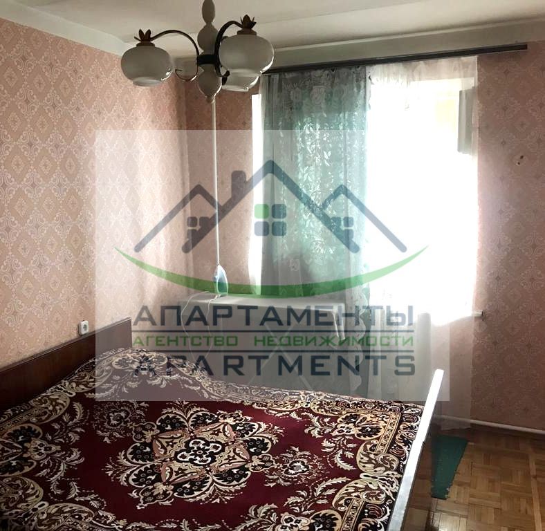 Продажа 3-комнатной квартиры, Нежинский, Нежинский ,  57