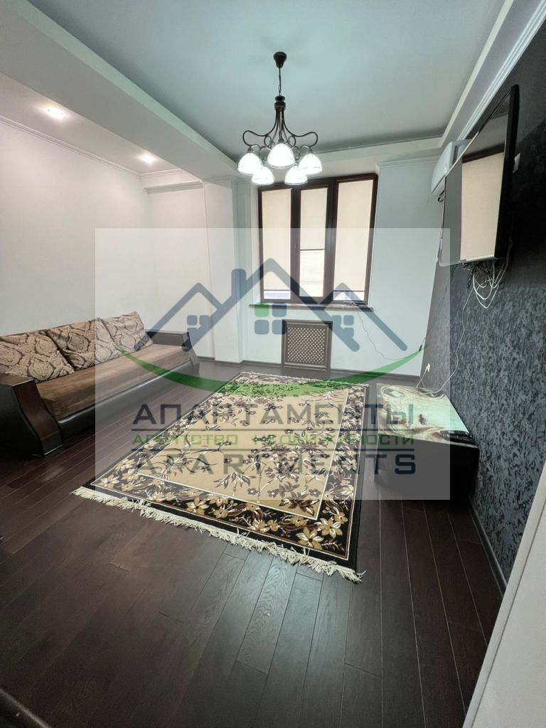 Продажа 2-комнатной квартиры, Ессентуки, Октябрьская ул,  337/1