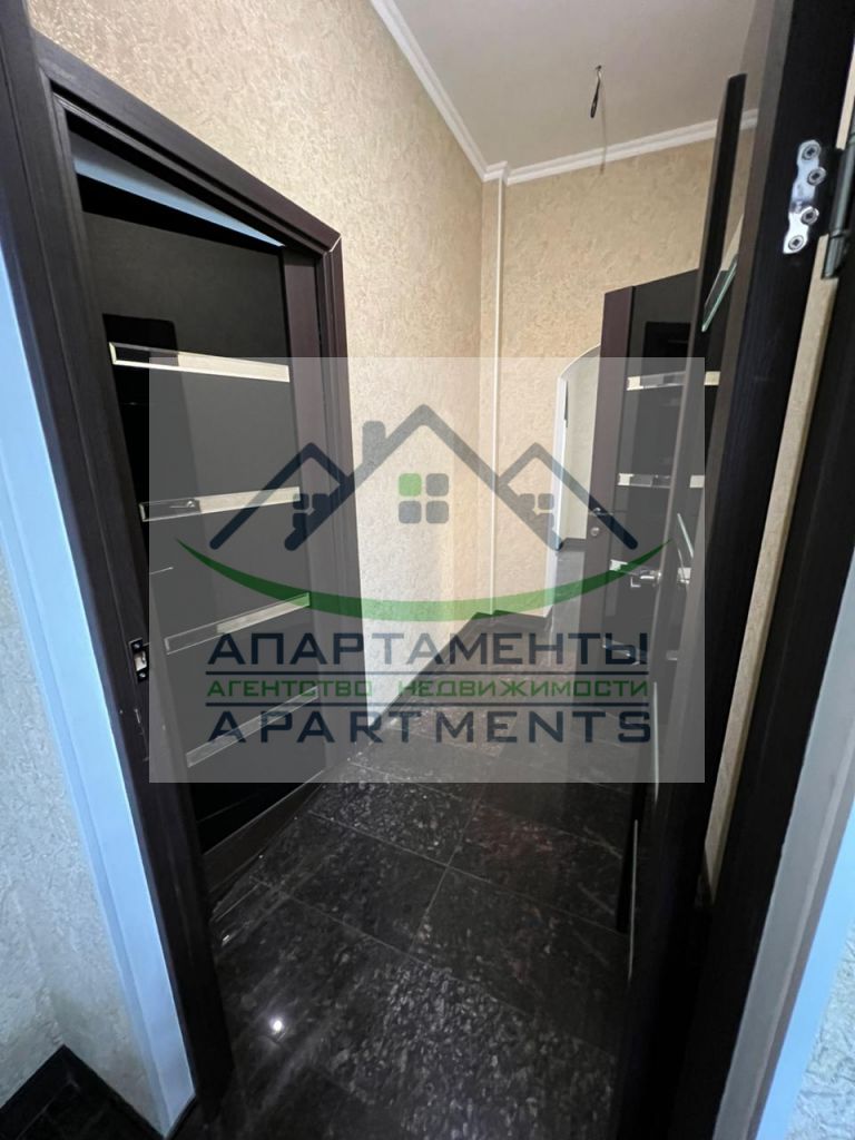 Продажа 2-комнатной квартиры, Ессентуки, Октябрьская ул,  337/1